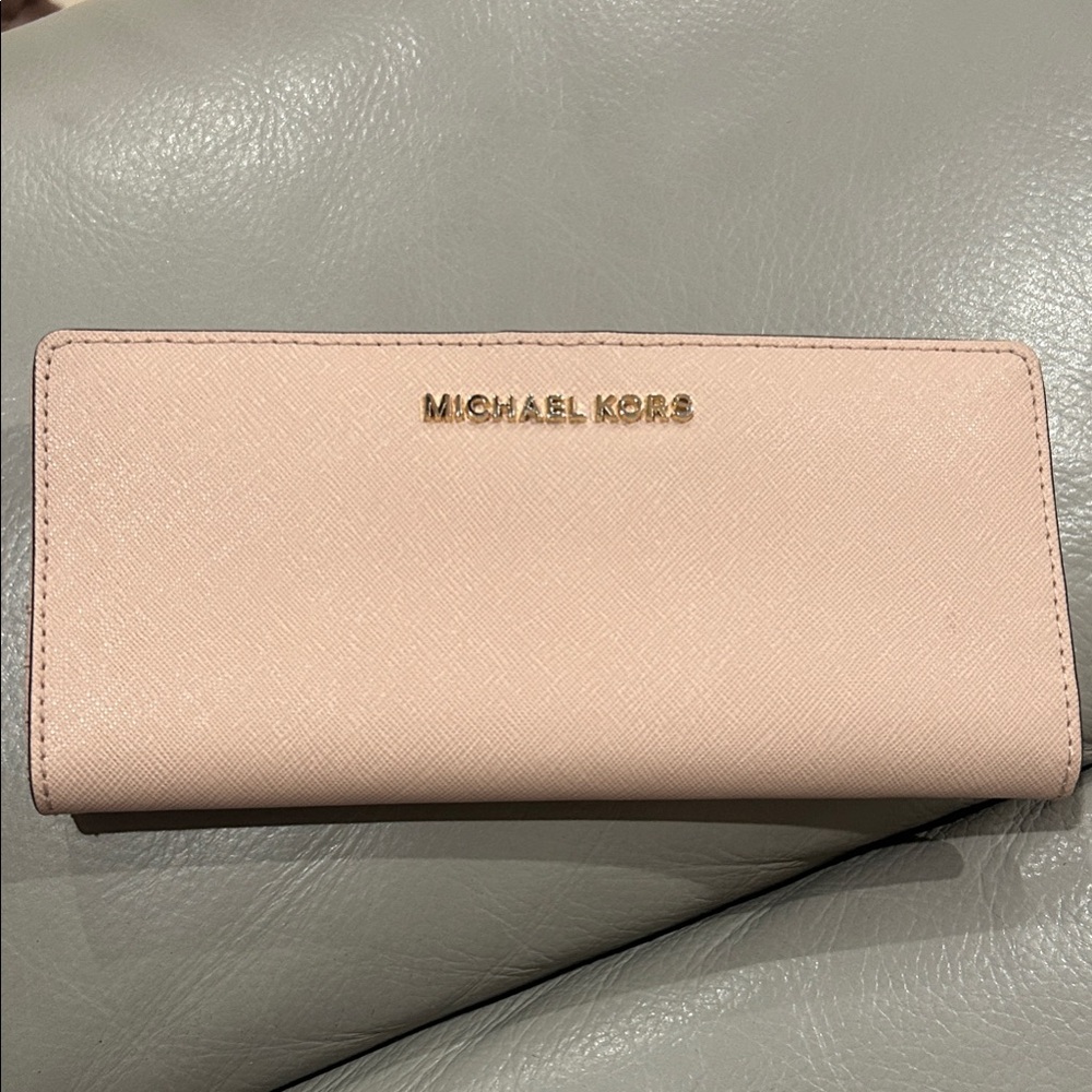 Michael Kors Blush Pink Saffiano Continental Wallet